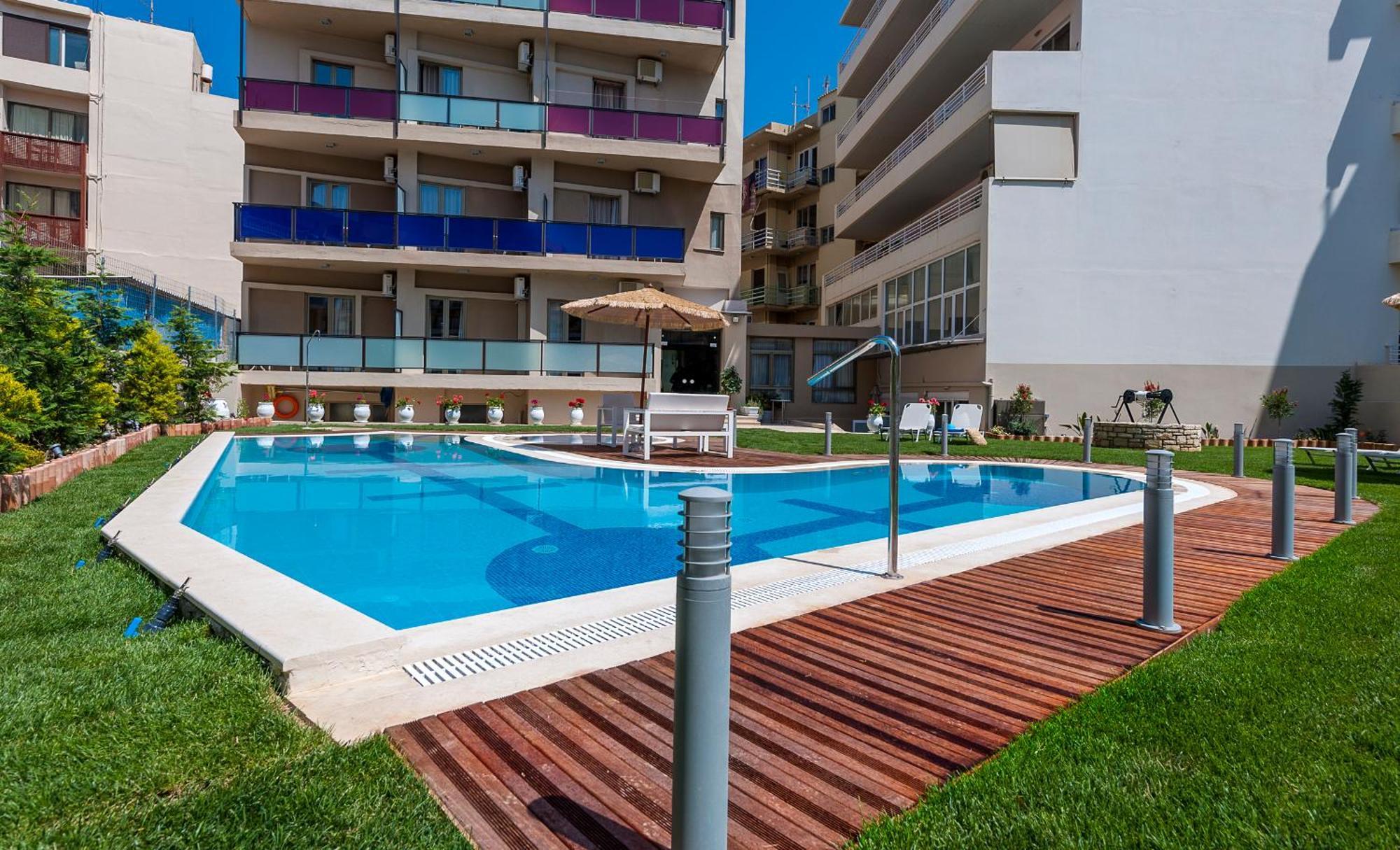 Leonidas Hotel & Apartments Rethymno  Exterior photo