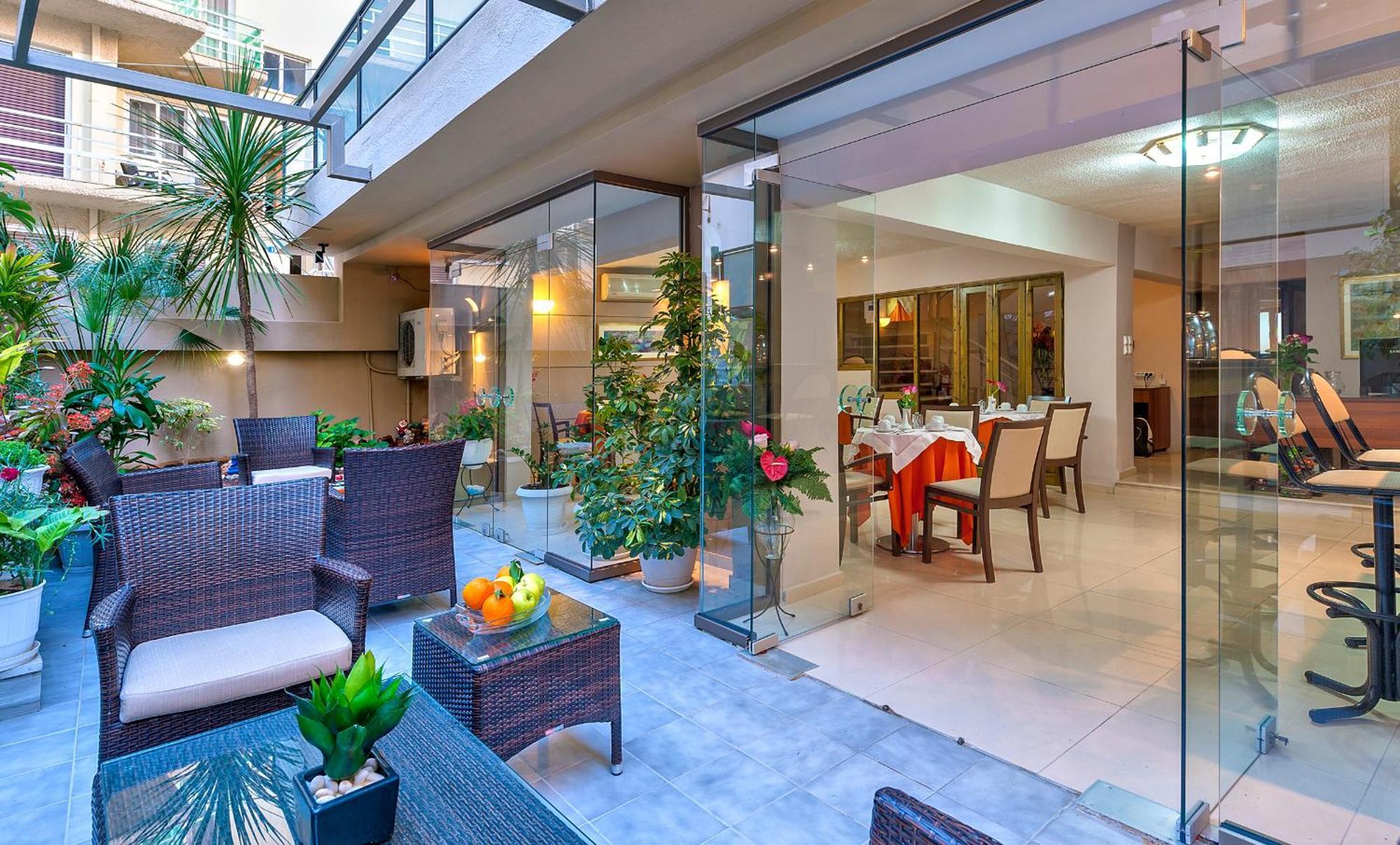 Leonidas Hotel & Apartments Rethymno  Exterior photo